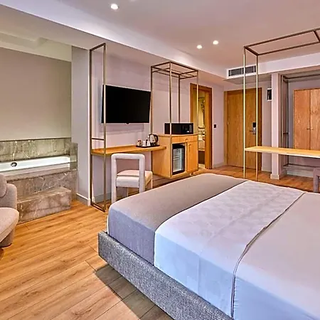 Hotel La Maja 3*